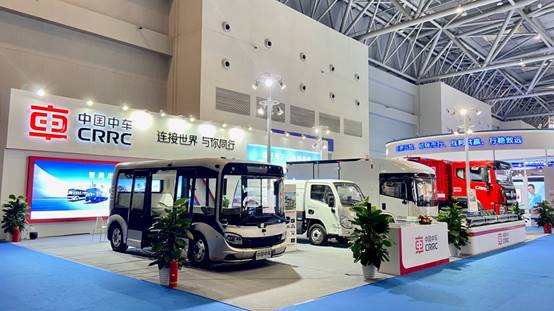 重庆中车恒通新能源客车、清洁能源客车亮相2023中国西部国际交通建设博览会